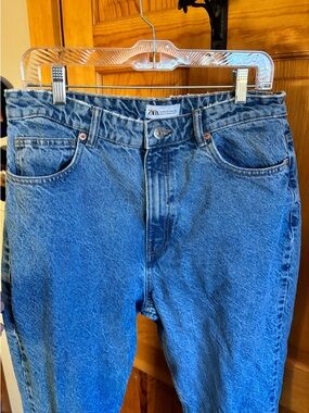 Zara Blue Denim High-Rise Jeans